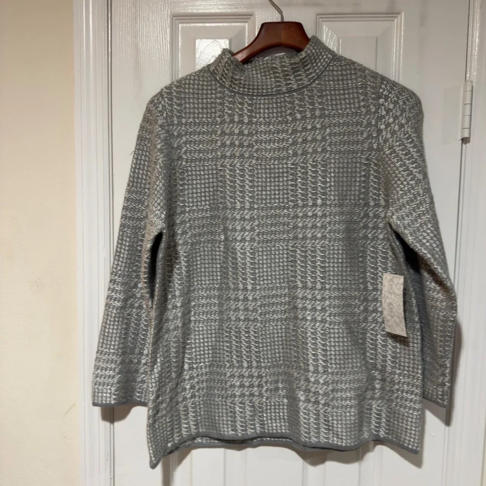 NWT Chico's Gray Plaid‎ Mock Neck Sweater Size 2 (US Large) Metallic Textured